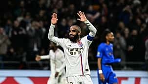 Lyon, Farioli'nin çalıştırdığı Nice'i devirdi