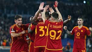 AS Roma çeyrek final kapısını sonuna kadar açtı