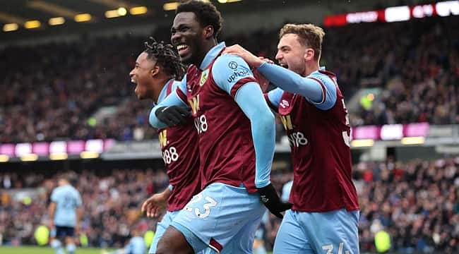 Burnley'den çok kritik 3 puan