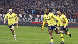 Fenerbahçe'nin oyunu gölgede kaldı