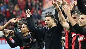 Leverkusen zirvede farkı açıyor