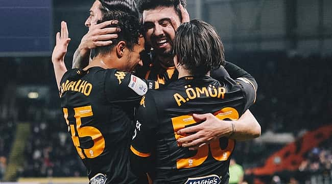 Ozan Tufan'ın attığı tek gol Hull City'e yetmedi!