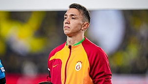 Muslera büyük fırsatı kaçırdı!