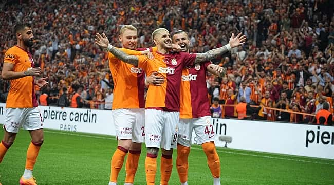 Galatasaray zirvede hata yapmadı!