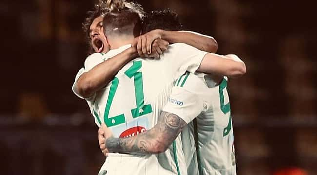 Panathinaikos'tan kritik 3 puan! Zirve iyice karıştı