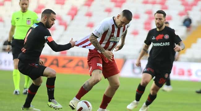 Sivasspor'a kritik zaferi golcü oyuncusu getirdi
