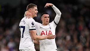 Tottenham ikinci yarıda işi bitirdi