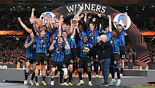 Atalanta'nın çılgın kupa kutlamasında neler oldu?