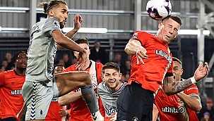 Everton'un yenilmezlik serisi sürüyor! 