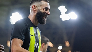 Karim Benzema 200 milyon euroyu bırakıyor!