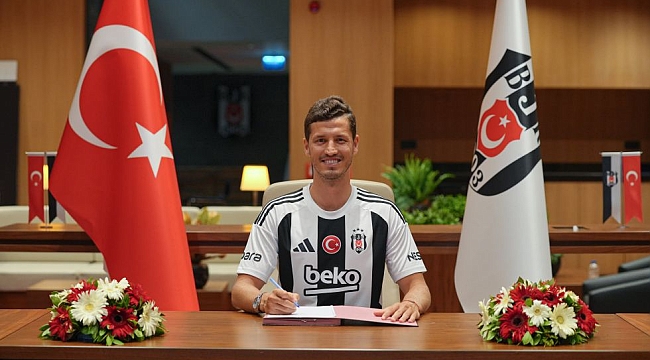 Beşiktaş sözleşmesini uzattı...