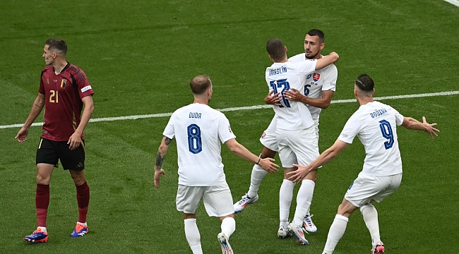 EURO 2024'ün ilk büyük sürprizi Slovakya'dan geldi