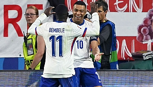 Favori Fransa ilk maçta hata yapmadı, 3 puan geldi