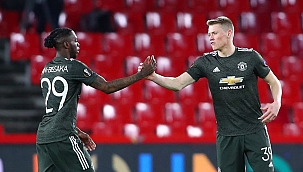 Galatasaray'dan iki bomba birden!