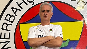 Jose Mourinho göreve başladı! İşte yeni ekibi...