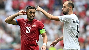 Slovenya uzatmada yıkıldı! Sırplar ilk puanını aldı