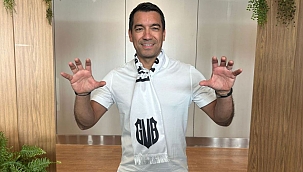 Van Bronckhorst İstanbul'a geldi!