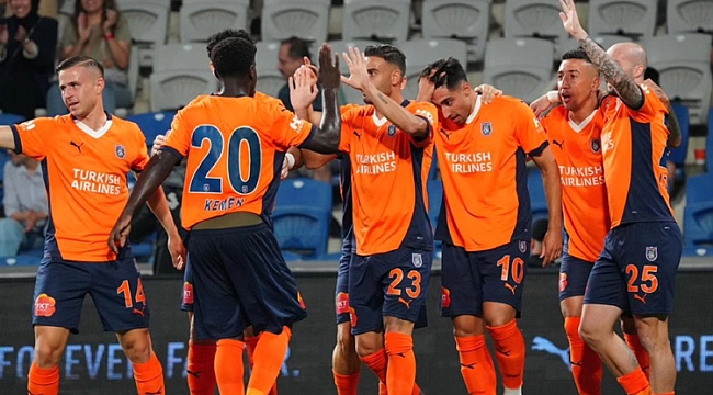 Başakşehir'den gol şov! Avrupa'da tur çok yakın...