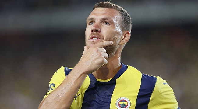Edin Dzeko'dan En-Nesyri açıklaması
