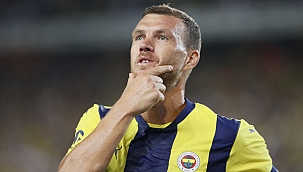 Edin Dzeko'dan En-Nesyri açıklaması