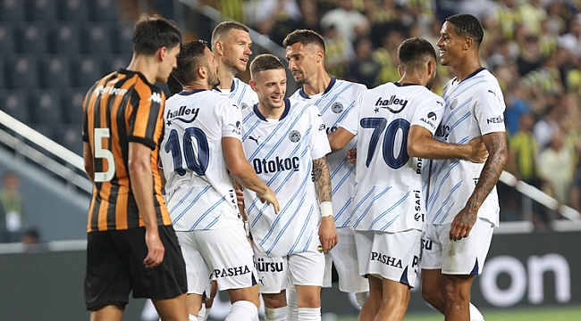 Fenerbahçe, Hull City'i güle oynaya devirdi! 6 gol...