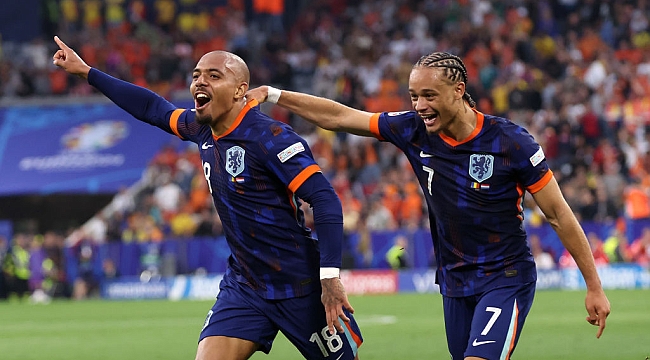 Hollanda zorlanmadan turladı
