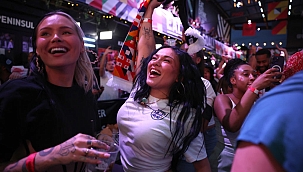 İngilizler finali böyle kutladı