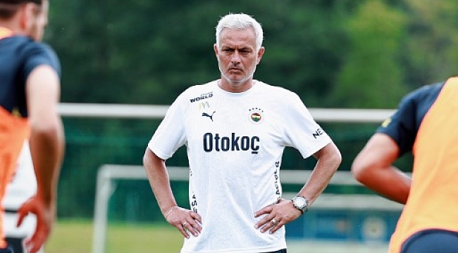 Jose Mourinho'dan dünyaca ünlü golcüye veto geldi!