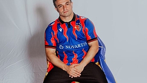 12 yıl sonra Basel'e geri döndü!