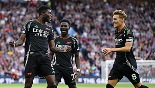 Arsenal ikinci yarıda kazandı