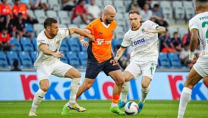 Başakşehir 6 gollü düelloyu kazandı! Orta sahadan...