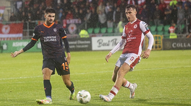 İrlanda'da sessiz gece! Başakşehir golü eve sakladı