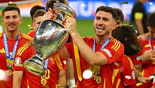 Galatasaray'a 2 İspanyol birden! Böyle duyurdular...