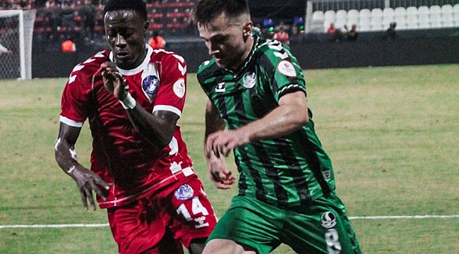 Sakaryaspor bir puanla başladı