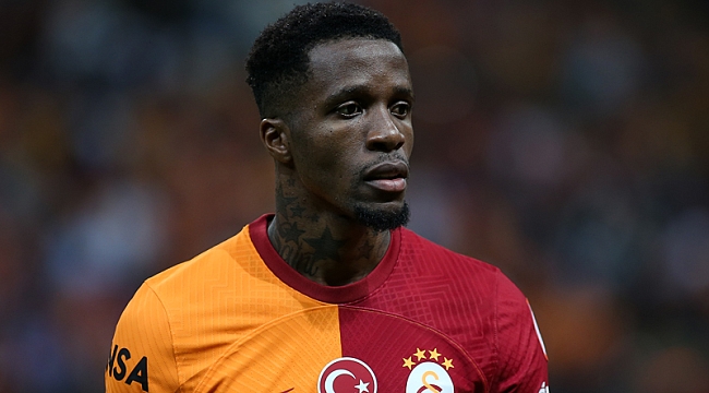 Wilfried Zaha resmen ayrıldı!