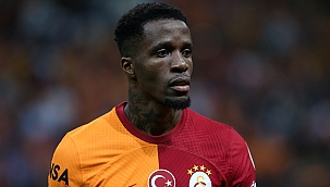 Wilfried Zaha resmen ayrıldı!