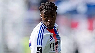 Lyon'da Zaha krizi!