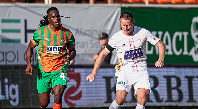 Akdeniz derbisinde kazanan Antalyaspor! Seri sona erdi