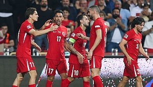 Bizim Çocuklar liderliği bırakmadı!