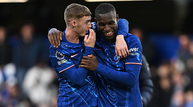 Chelsea'den kritik 3 puan