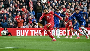 Dev maçta 3 puan Liverpool'un!