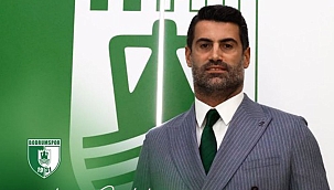 Volkan Demirel imzayı attı