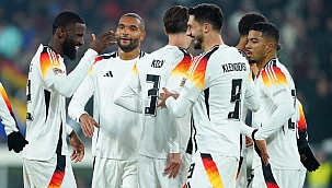 Almanya, Edin Dzekolu Bosna'ya gol yağdırdı