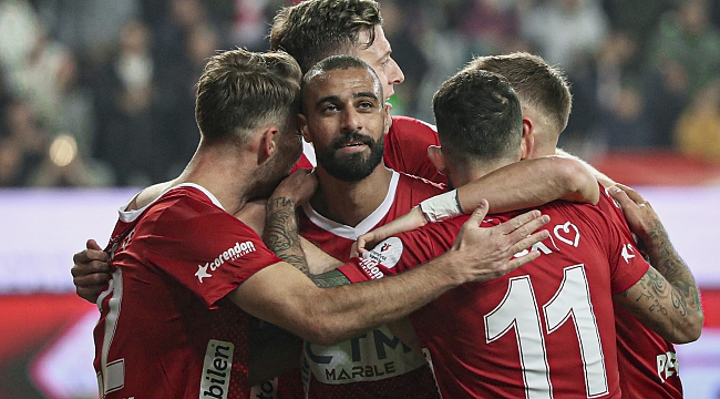 Antalyaspor'un çıkışı sürüyor