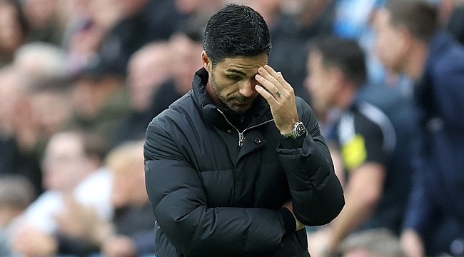 Arsenal'e bir darbe de Newcastle'dan! Yine kayıp...