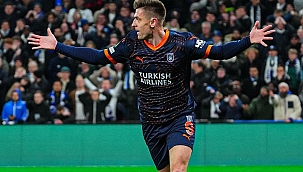 Başakşehir ilk puanını aldı