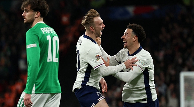 İngiltere 5 golle üst lige çıktı