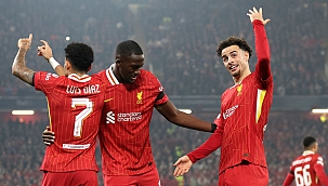 Liverpool 30 dakikada bitirdi!