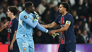 Paris SG serisini sürdürdü