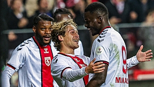 Samsunspor seriyi 2 golle sürdürdü! Zirve takibi...